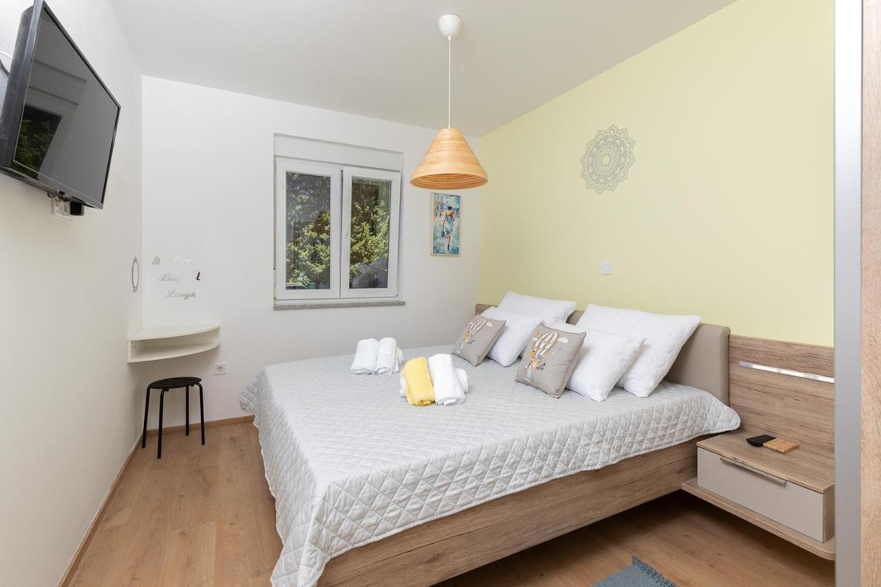 Apartment J&E Медулин Екстериор снимка