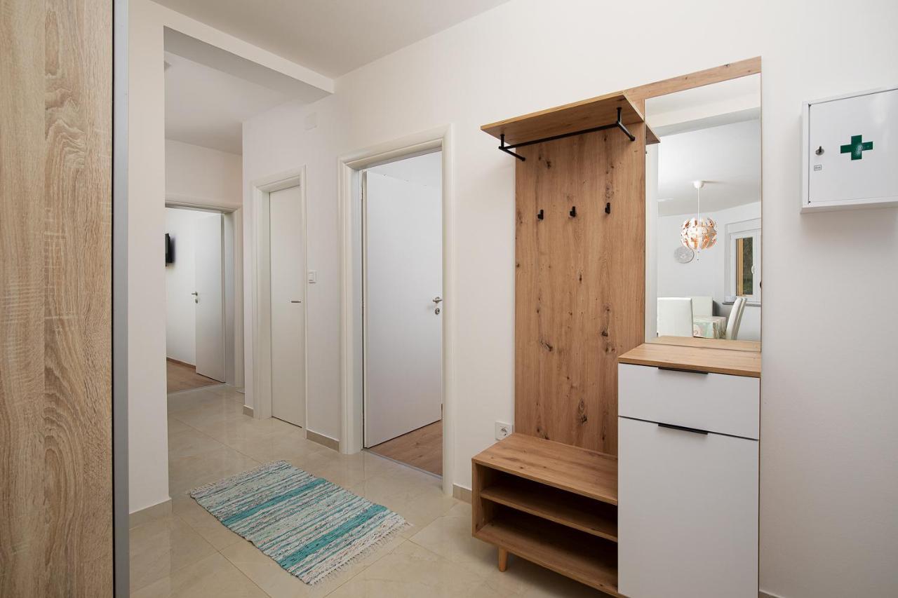 Apartment J&E Медулин Екстериор снимка