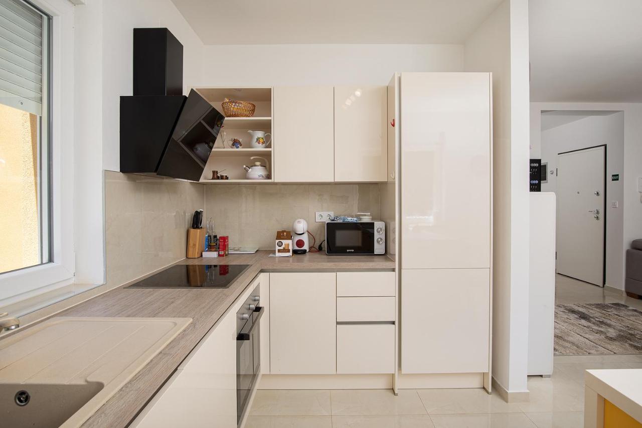 Apartment J&E Медулин Екстериор снимка