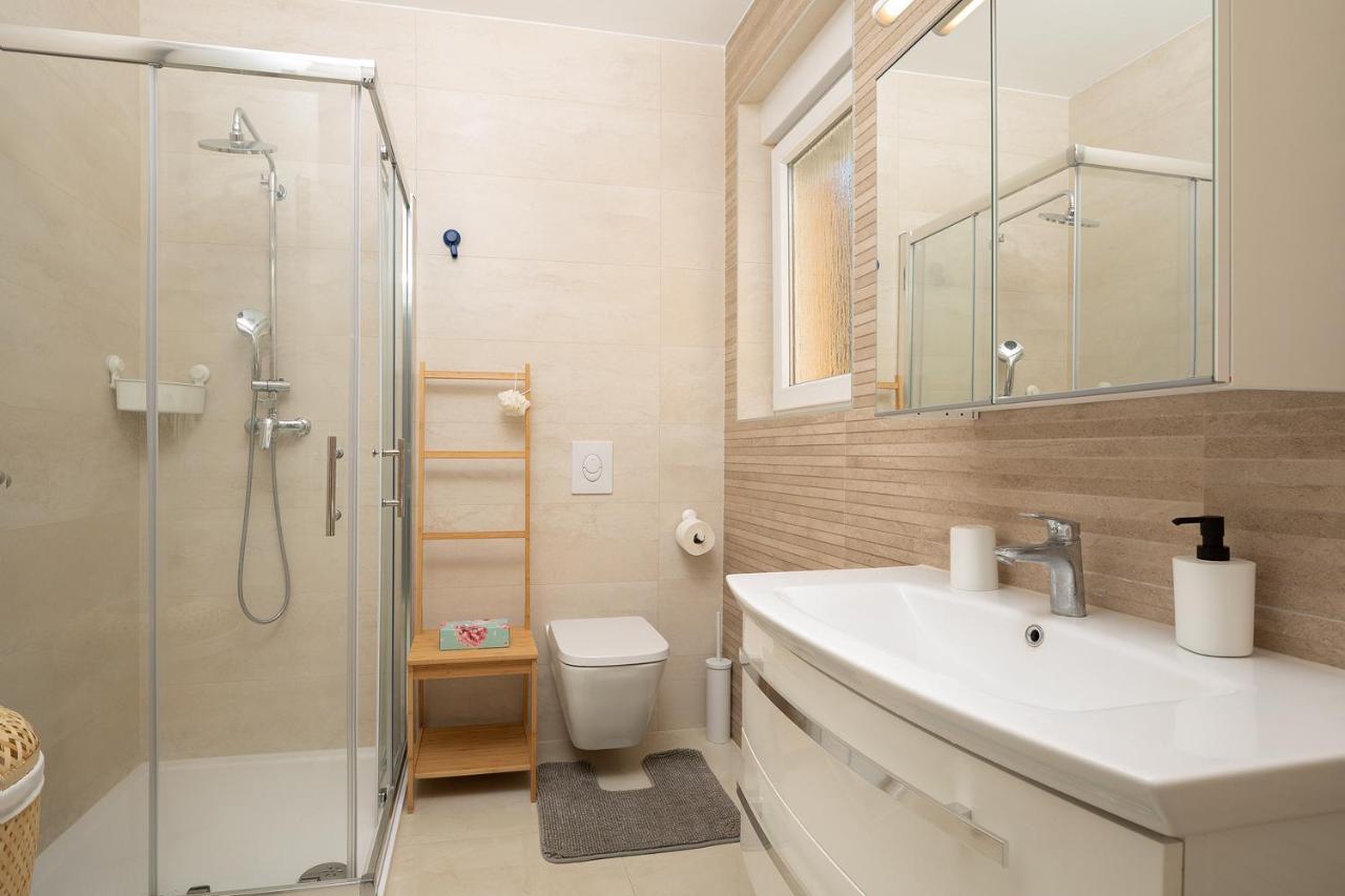 Apartment J&E Медулин Екстериор снимка